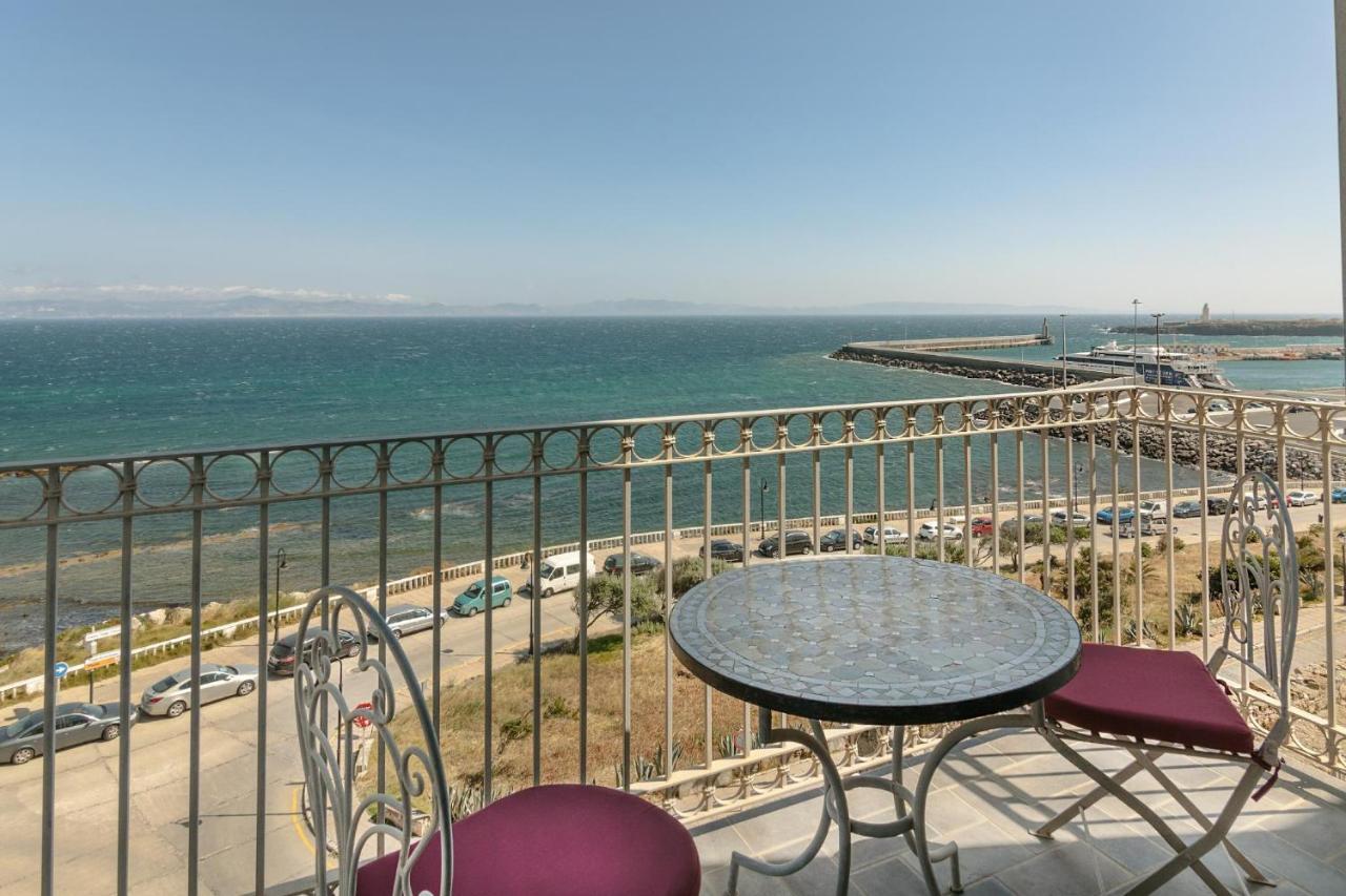 Apartamentos La Residencia Tarifa Luaran gambar