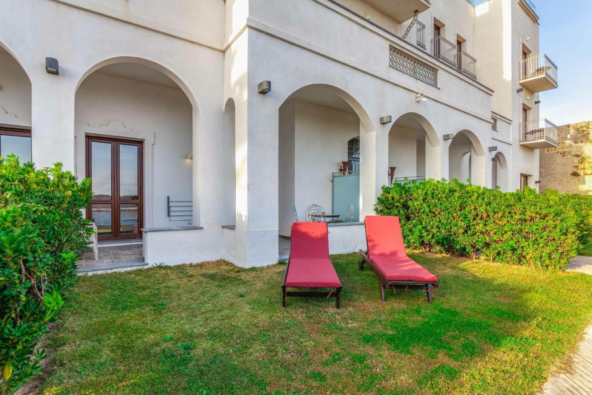 Apartamentos La Residencia Tarifa Luaran gambar